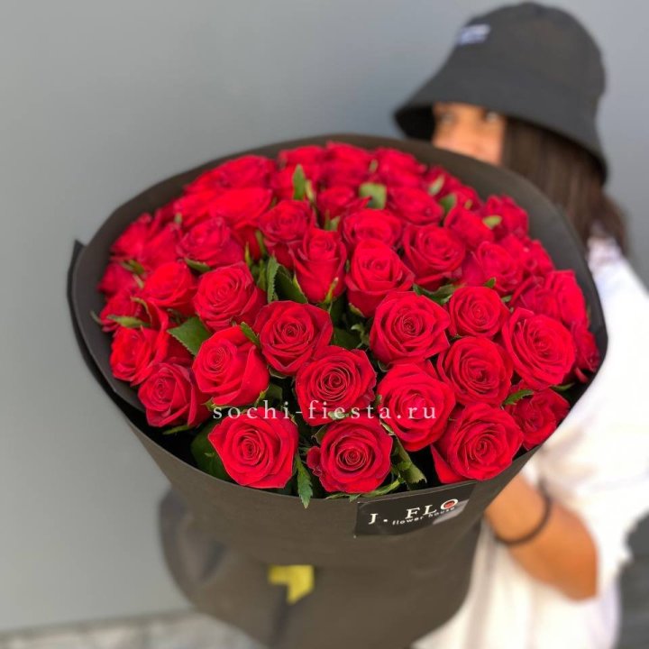 51 роза "Блек" в Ставрополи