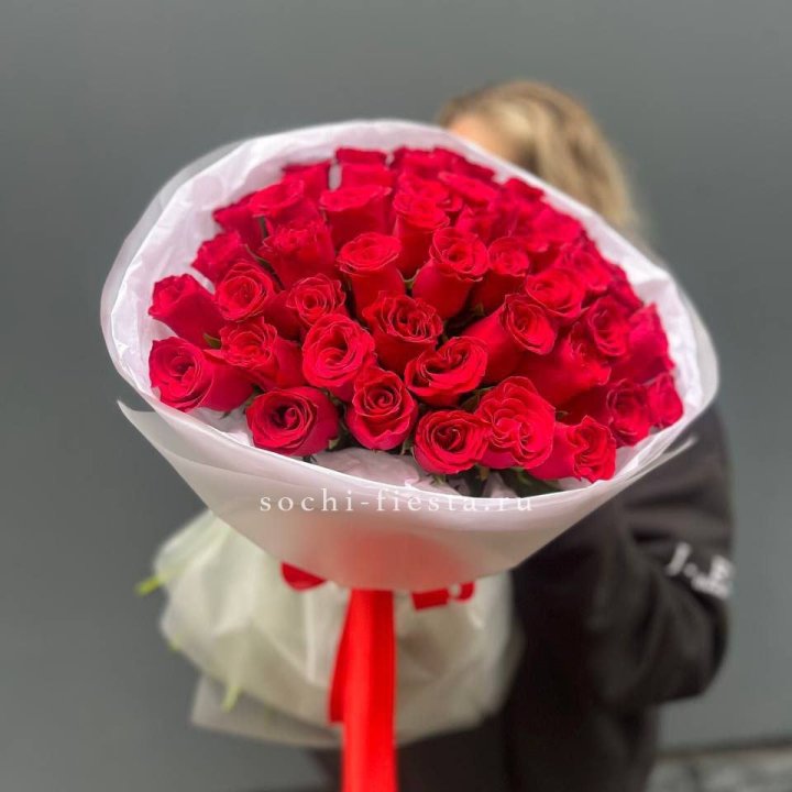 55 красных роз "Амелия" в Ставрополи