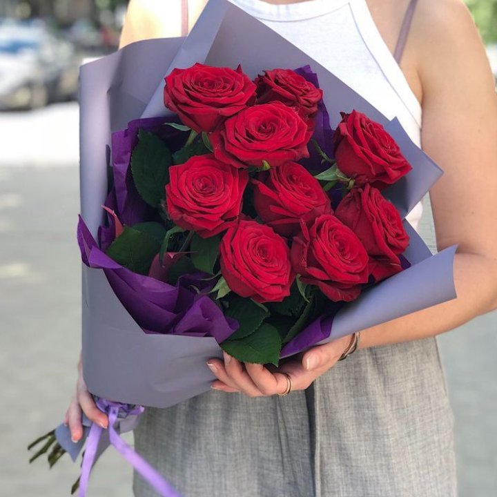 9  красных роз №1 в Ставрополи