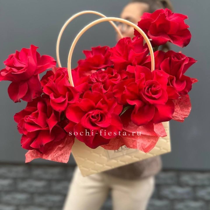 Французские розы в сумочке в Ставрополи