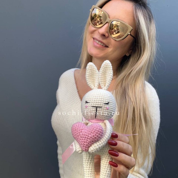 Зайка с сердцем ручной работы в Ставрополи