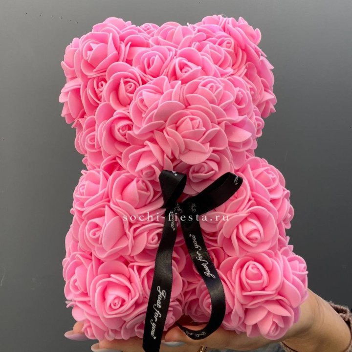 Игрушка медведь из розовых роз в Ставрополи