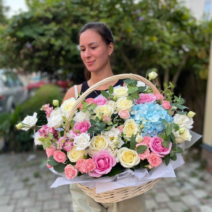 Цветочная корзина №2 в Ставрополи