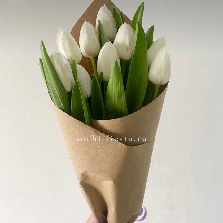 Букет белых тюльпанов в Ставрополи
