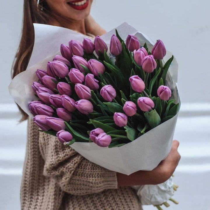 39 сиреневых тюльпанов в Ставрополи