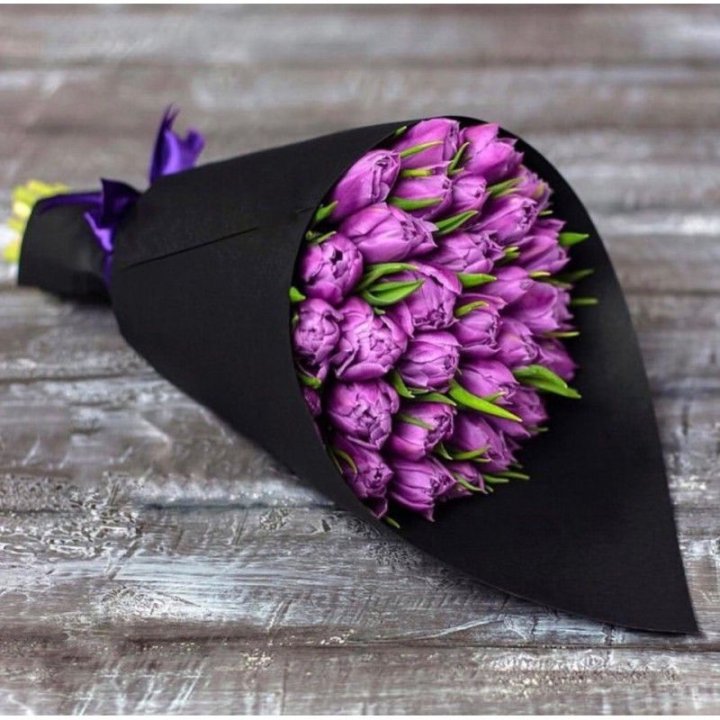 Пионовидные тюльпаны блэк в Ставрополи